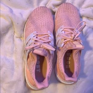 Pink ultra boosts size 6.5